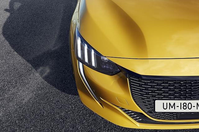 Peugeot 208 2020