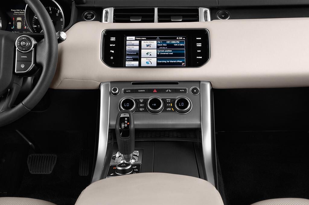 Land Rover Range Rover Sport (Baujahr 2014) HSE 5 Türen Mittelkonsole