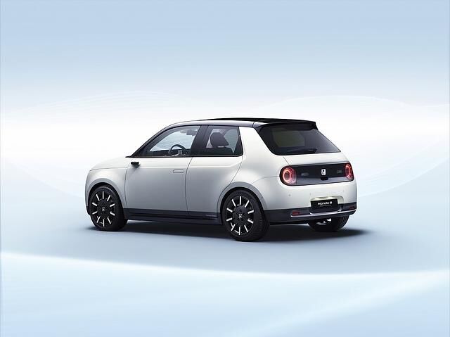 Die Reichweite des Elektroautos beträgt 200 Kilometer