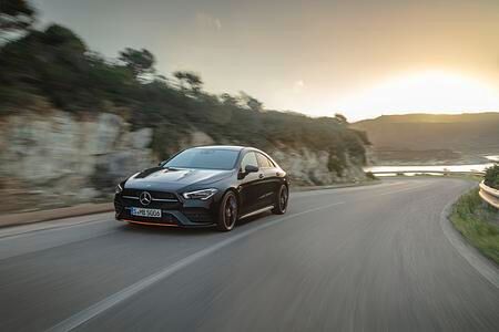 Mercedes CLA Coupé - Zum Start gibt´s viel Orange