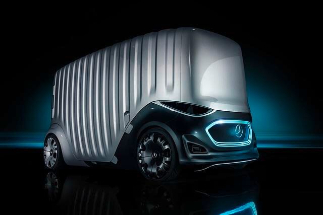 Alternativ lässt sich der Vision Urbanetic zum autonomen Kleinlaster umbauen