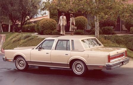Lincoln Town Car 1981