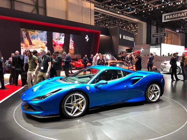 Der Ferrari 488-GTB-Nachfolger F8 Tributo setzt auf einen aufgeladenen 3,9-Liter-V8 mit 529 kW/720 PS