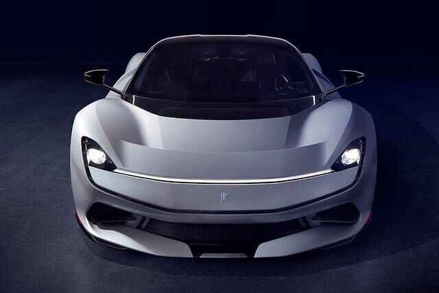 150 Exemplare will Pininfarina vom Battista bauen