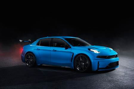 Lynk & Co 03 Cyan Concept - Blauer Potenz-Protz