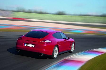 Porsche Panamera GTS