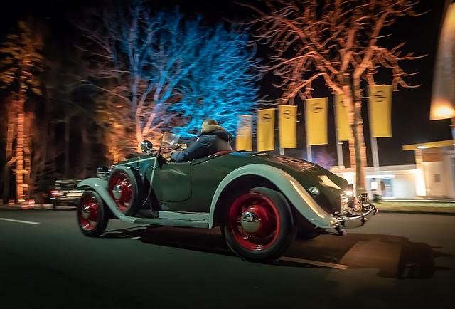Der Oldtimer ist 95 Stundenkilometer schnell