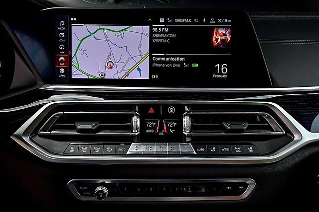 BMW X7 xDrive 50i - sehr gutes Navigationssystem