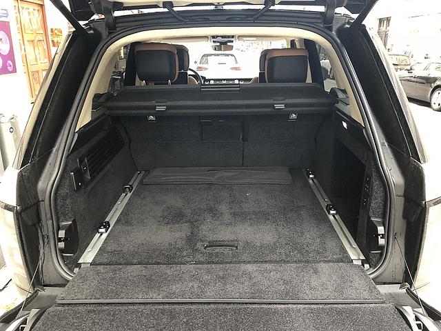 Range Rover SD V6 Autobiography - viel Laderaum