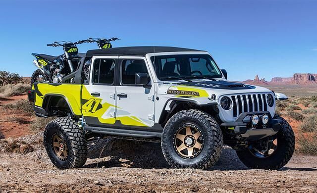 Beim Jeep Flatbill handelt es sich um ein Offroad-Taxi für Geländemotorräder