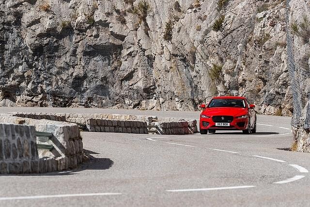 Jaguar XE
