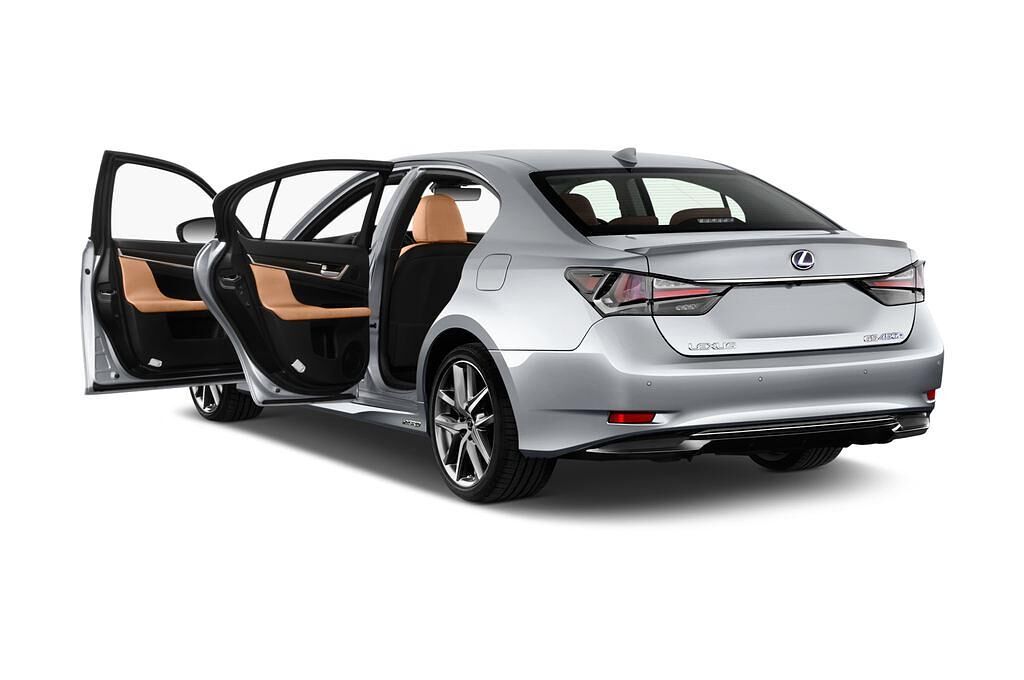 Lexus GS (Baujahr 2016) F Sport 4 Türen Tür geöffnet