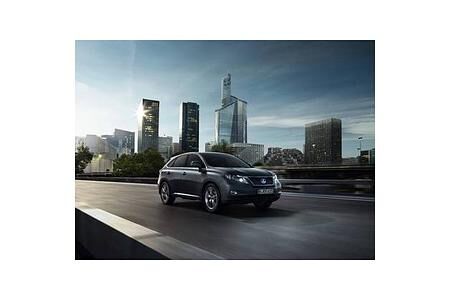 Lexus bietet RX 450h und IS 250 als „Limited Edition“ an Lexus bietet RX 450h und IS 250 als „Limited Edition“ an