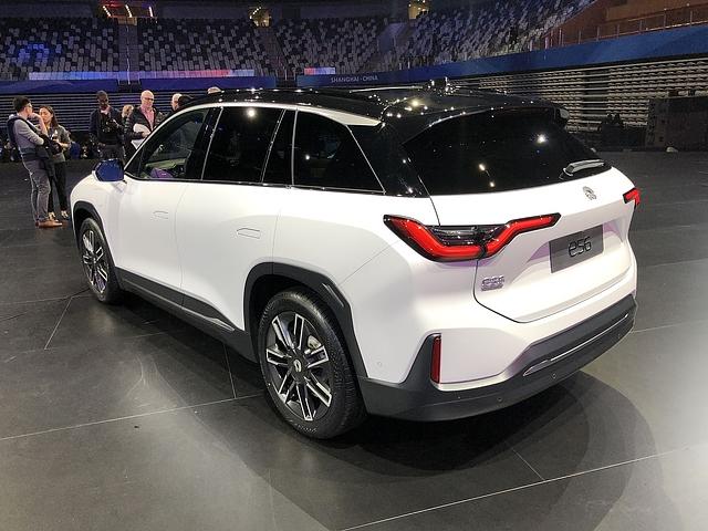 Die Top-Version des Nio ES6 hat Luftfedern