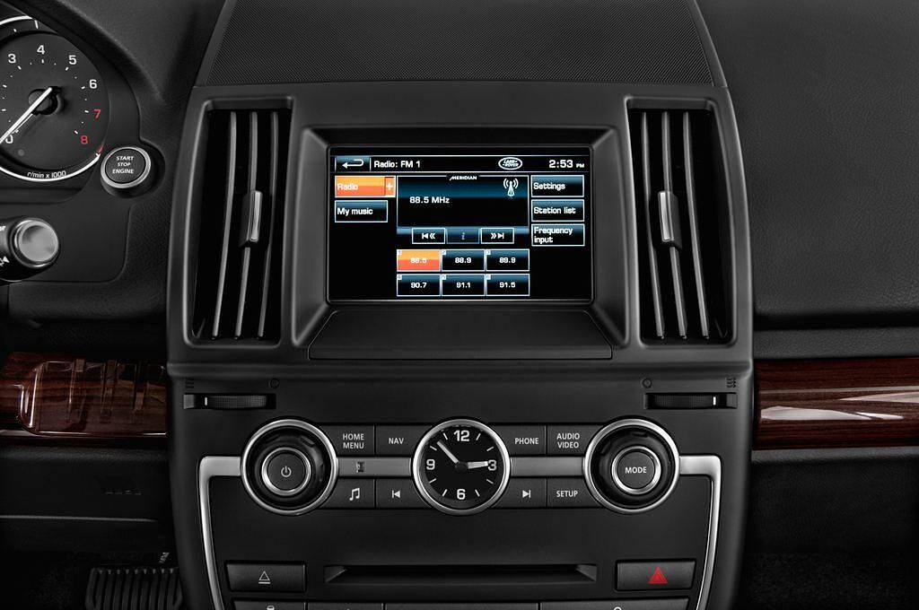 Land Rover Freelander 2 (Baujahr 2013) SE 5 Türen Radio und Infotainmentsystem