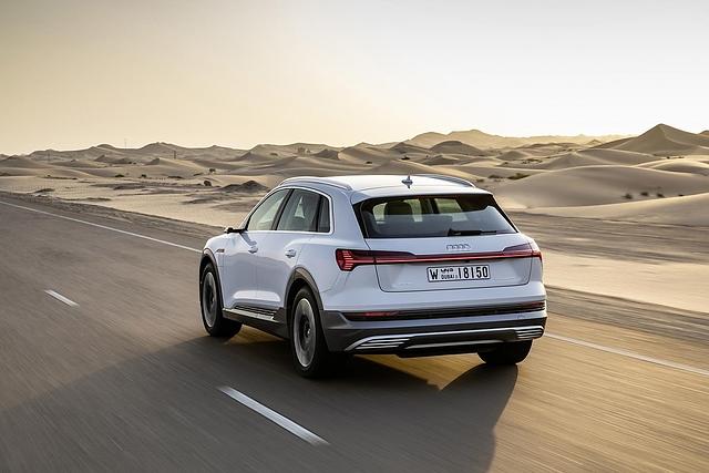 Bei SUVs ist die Elektrifizierung extrem wichtig, um die Grenzwerte zu erreichen (Bild: Audi e-Tron)