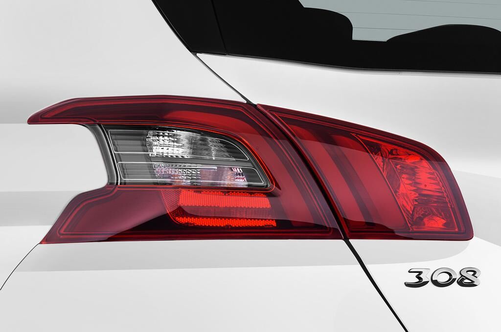 Peugeot 308 GTi (Baujahr 2018) GTi by Peugeot Sport 5 Türen Rücklicht