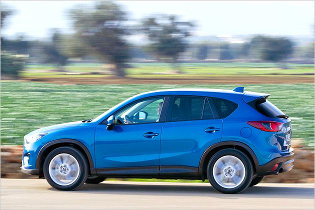 Der CX-5 tritt gegen etablierte Konkurrenz wie den VW Tiguan und den Ford Kuga an