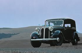 90 Jahre BMW Automobilbau - In der Nische geboren 