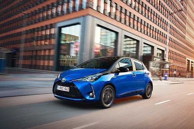 Ein gefragtes Sparmobil: Als Gebrauchter ist der Toyota Yaris Hybrid alles andere als ein Schnäppchen. Im Gegenzug hilft er beim Spritsparen