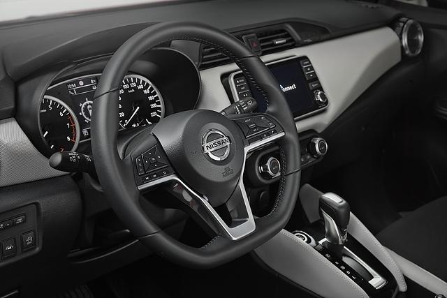 Nissan Micra 1.0 IG-T - leichte Überarbeitungen im Innenraum