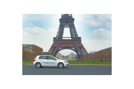 Lautlos durch Paris: Golf Blue-e-Motion Flotte startet in Frankreich Lautlos durch Paris: Golf Blue-e-Motion Flotte startet in Frankreich