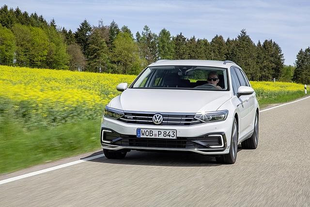 VW gibt den Durchschnittsverbrauch mit 1.8 l/100 km an