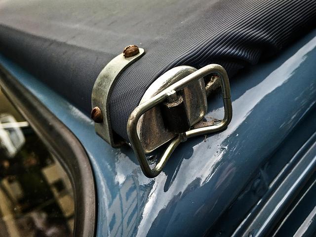 Mit ein paar Griffen zum \"Casbrio\": der Citroen 2 CV