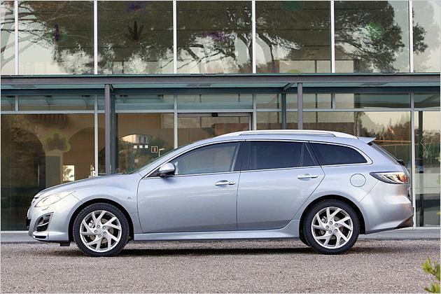 Der Mazda 6 Kombi ist 4,79 Meter lang