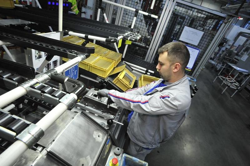 Citroen-3-Zylinder in der Motorfertigung im Werk Trémery