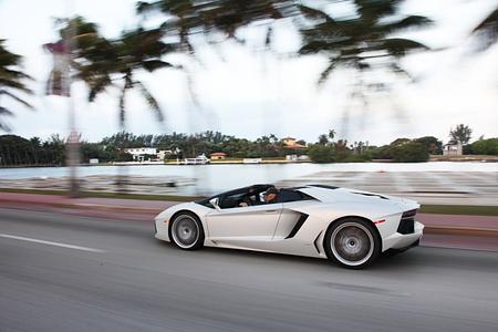 Lamborghini Aventador Roadster - C.S.I. ermittelt
