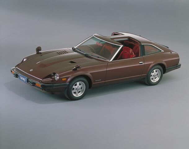 Eine eher exotische Spielart ist das Targa-Cabriolet, hier ein Nissan 280 ZXT mit einem zweiteiligen Dach