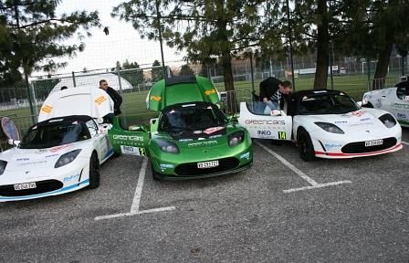 Schnell, aber nicht Rallye-tauglich: Die Tesla Roadster hatten ein echtes Reichweitenproblem