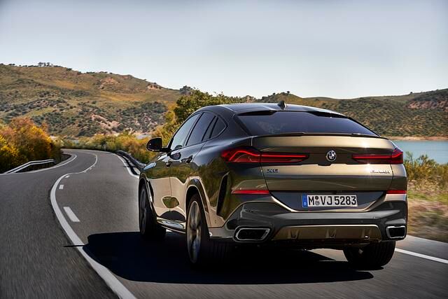 Bis zu 22 Zoll große Räder bietet BMW für den neuen X6 an