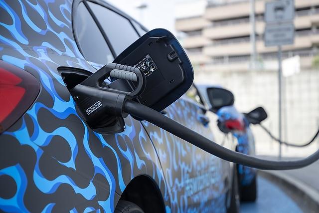 Die Mercedes A-Klasse PHEV kann jetzt erstmals mit Gleichstrom geladen werden