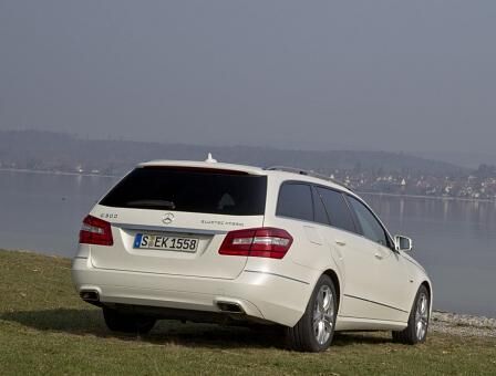 Mercedes E 300 Bluetec Hybrid