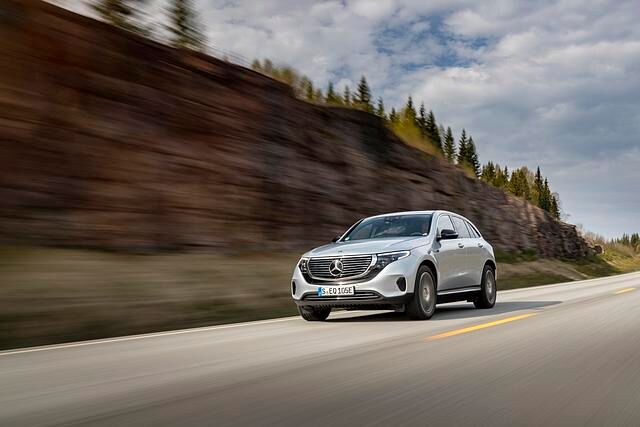 Fahrbericht: Mercedes EQC 400 4Matic  - Schlauer Stromer 