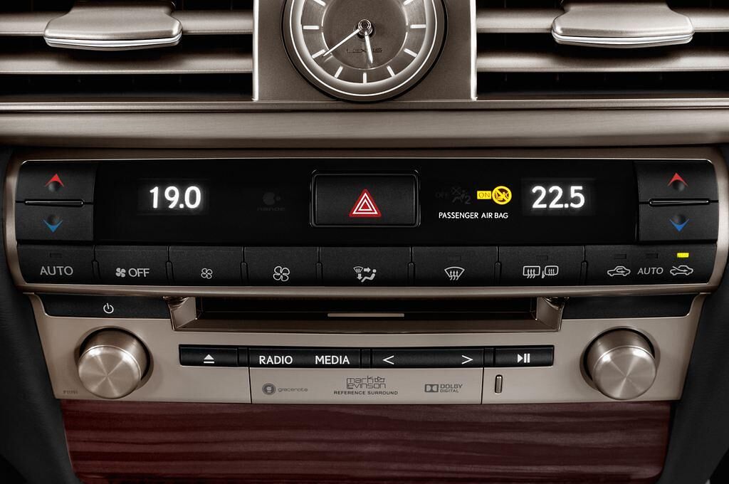 Lexus Ls (Baujahr 2016) 600H L 4 Türen Temperatur und Klimaanlage