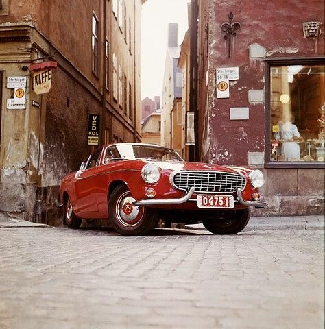 Der Volvo P1800 verfügte über vier Sicherheitsgurte
