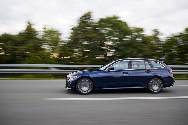 BMW 330d xDrive Touring