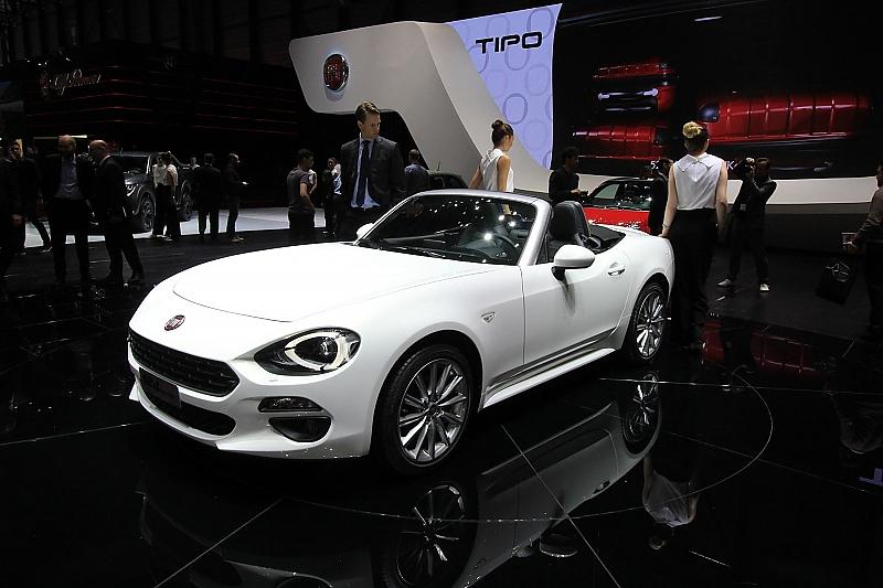 Fiat 124 Spider - kaum schwächer als der Abarth 124