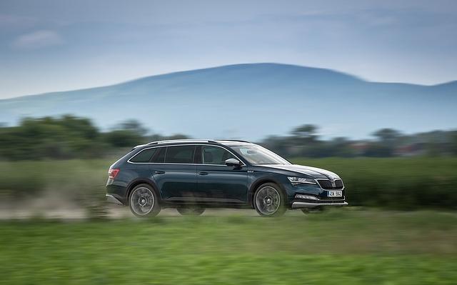 Der Skoda Superb Scout hat eine Spitzengeschwindigkeit von 250 km/h