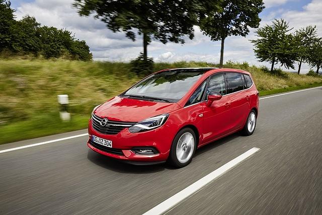 Opel Zafira (2016)