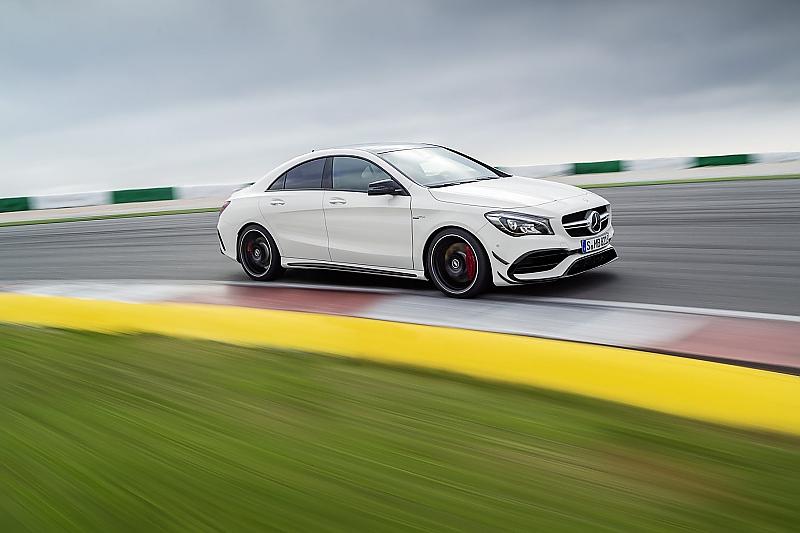 Mercedes CLA Modellpflege 2016 - die AMG-Version bekam einen Leistungsnachschlag auf 381 PS und 475 Nm