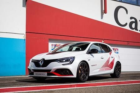 Renault Mégane R.S. Trophy-R - Auf Wunsch mit goldenen Bremssätteln 