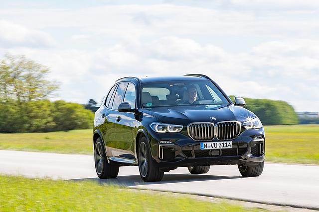 Der BMW X5 M50d überzeugt mit Kraft und Agilität