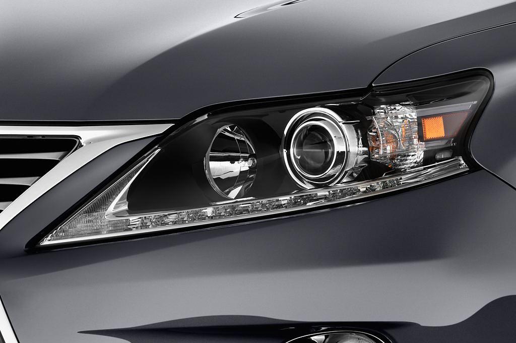 Lexus RX (Baujahr 2012) Executive Line 5 Türen Scheinwerfer