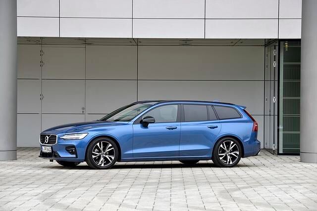 Der V60 T6 kostet als R-Design mindestens 53.650 Euro