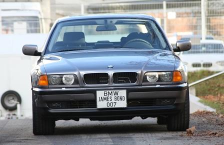 BMW 750i James Bond