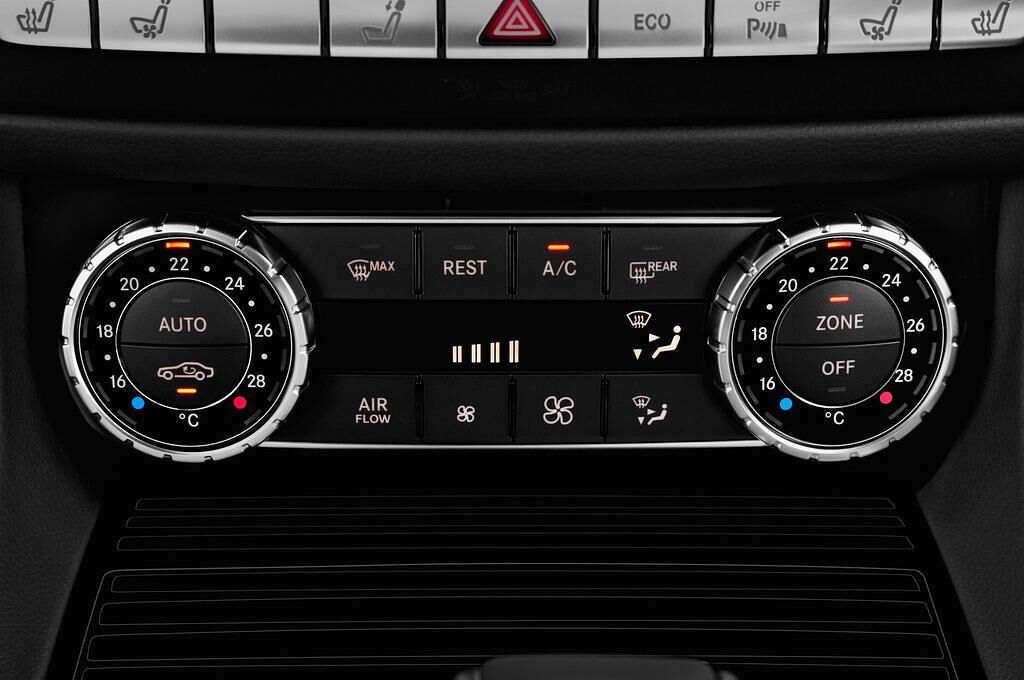 Mercedes CLS Shooting Brake (Baujahr 2016) 63 AMG S 5 Türen Temperatur und Klimaanlage
